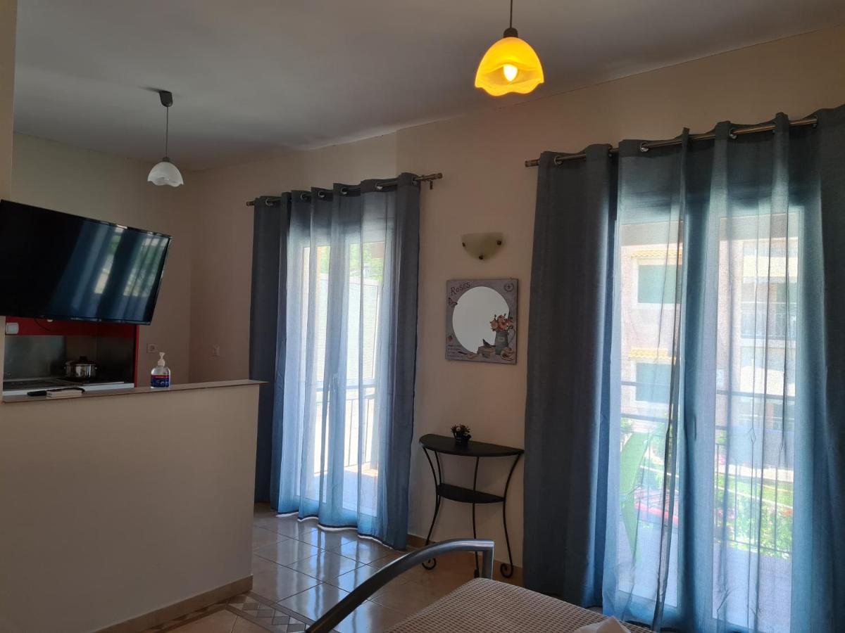 Frodo Studios Kávos Exteriér fotografie